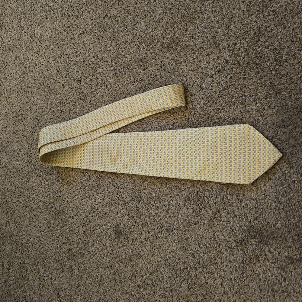 Salvatore Ferragamo Yellow Silk Tie with Blue Design